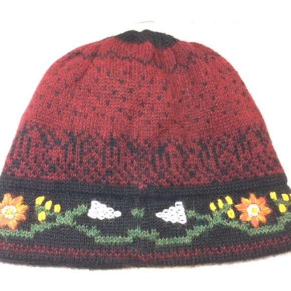 NWT Alpaca Embroidered Leaf Hat Burgundy Fleece Lining - Picture 5 of 11